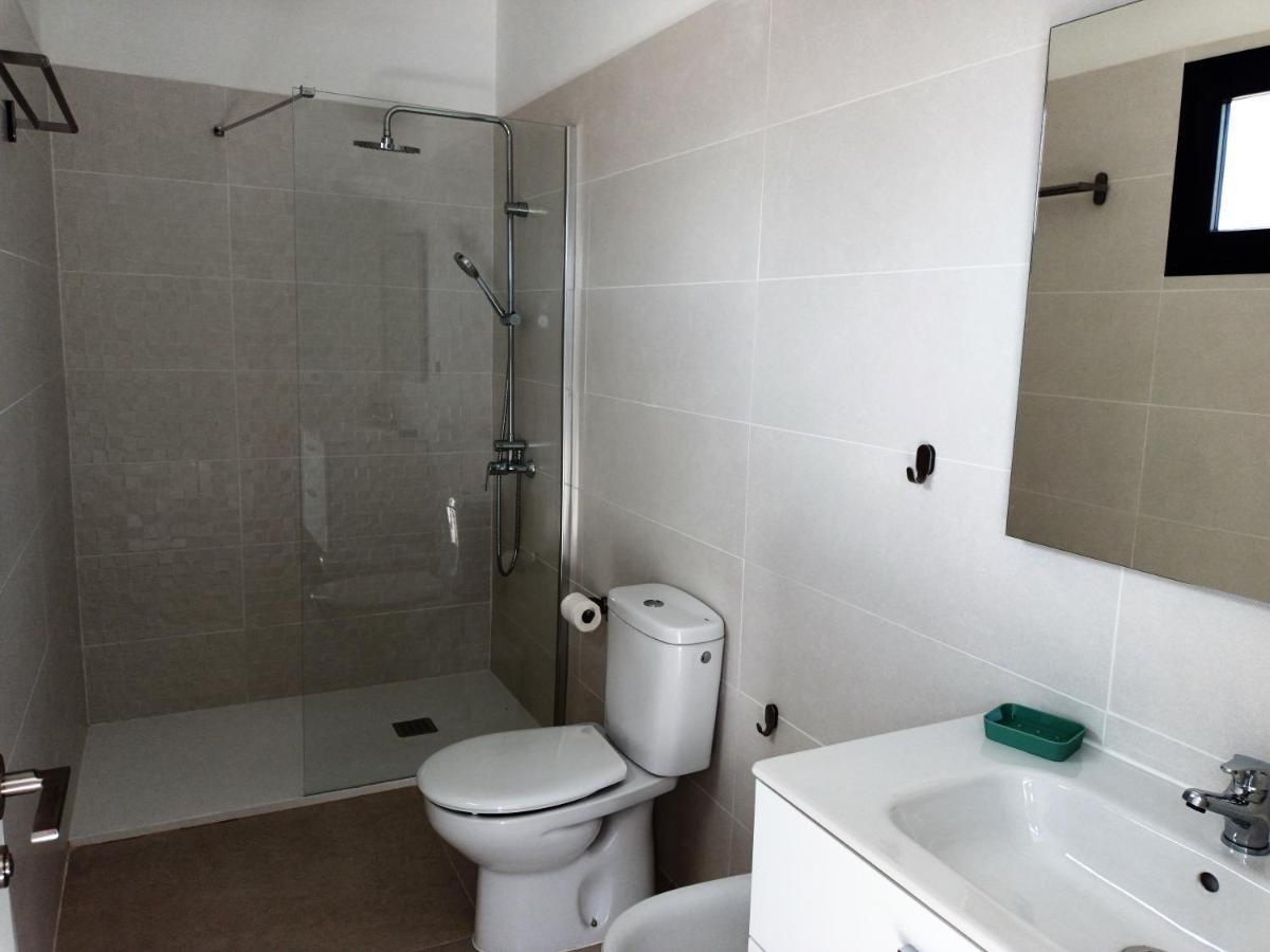 Apartamentos Falcon Tinajo Bagian luar foto