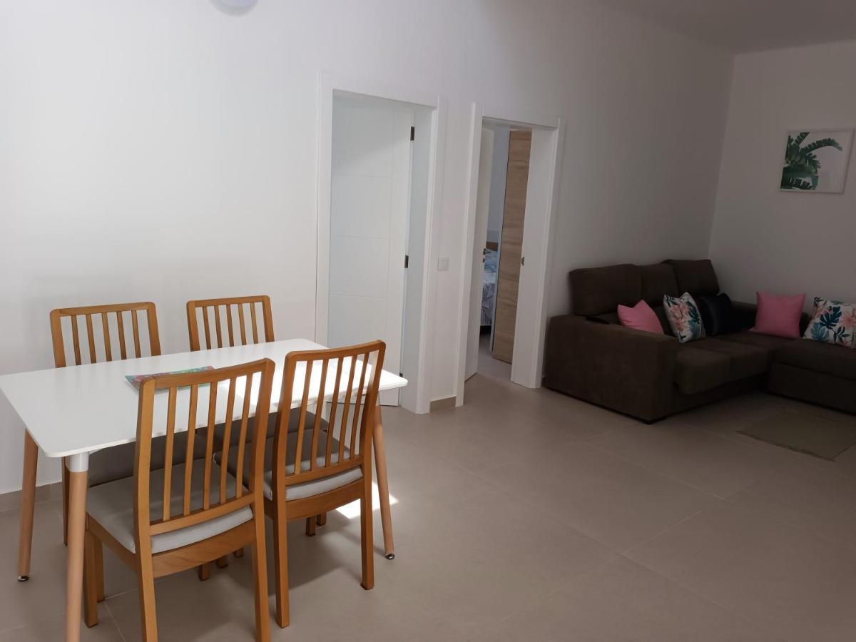 Apartamentos Falcon Tinajo Bagian luar foto