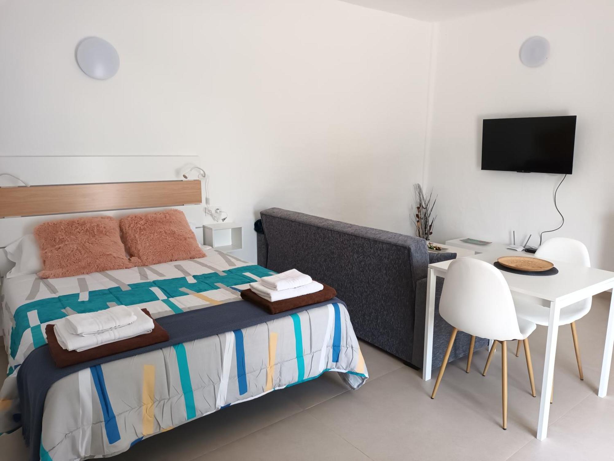 Apartamentos Falcon Tinajo Bagian luar foto