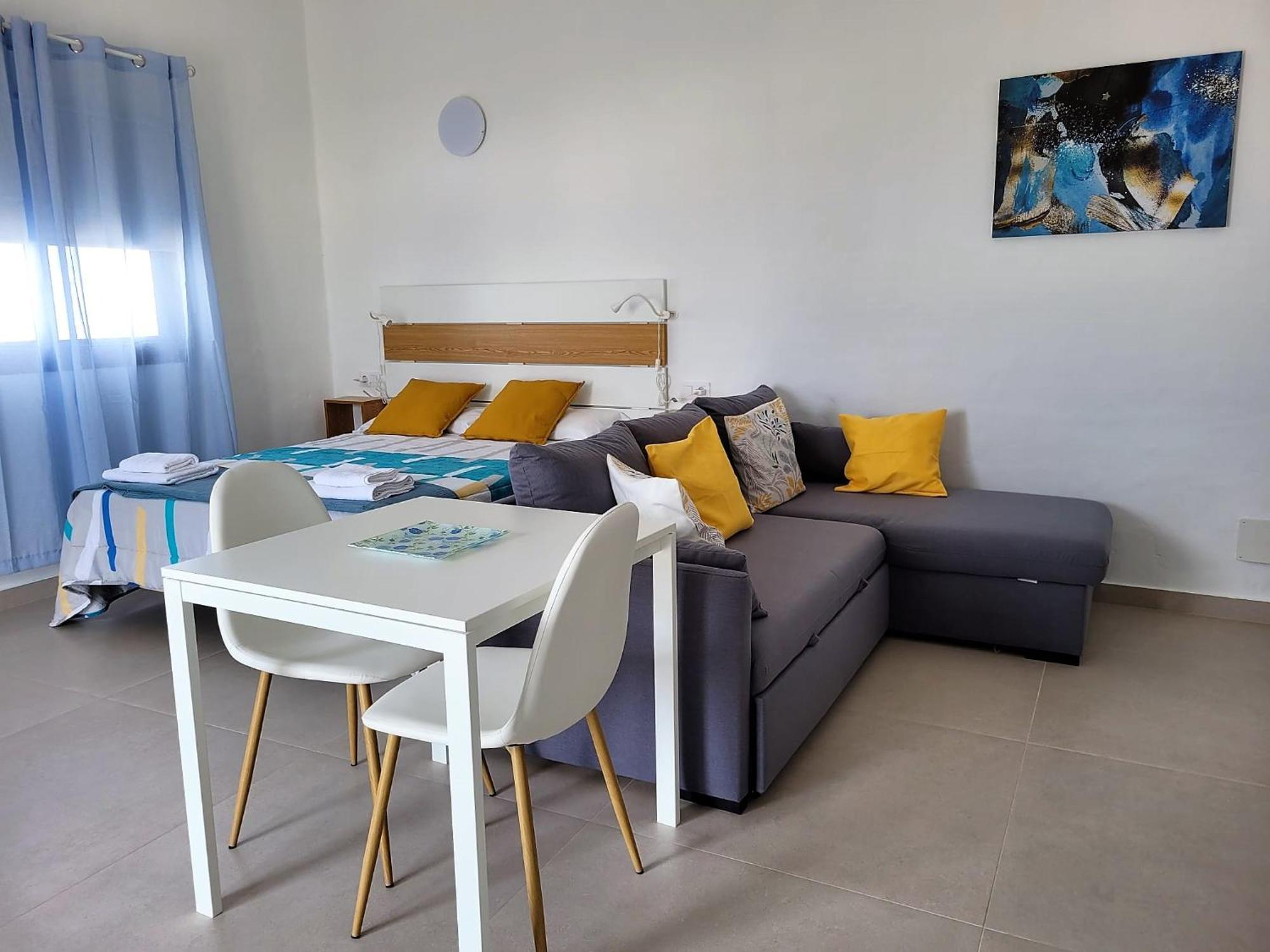 Apartamentos Falcon Tinajo Bagian luar foto